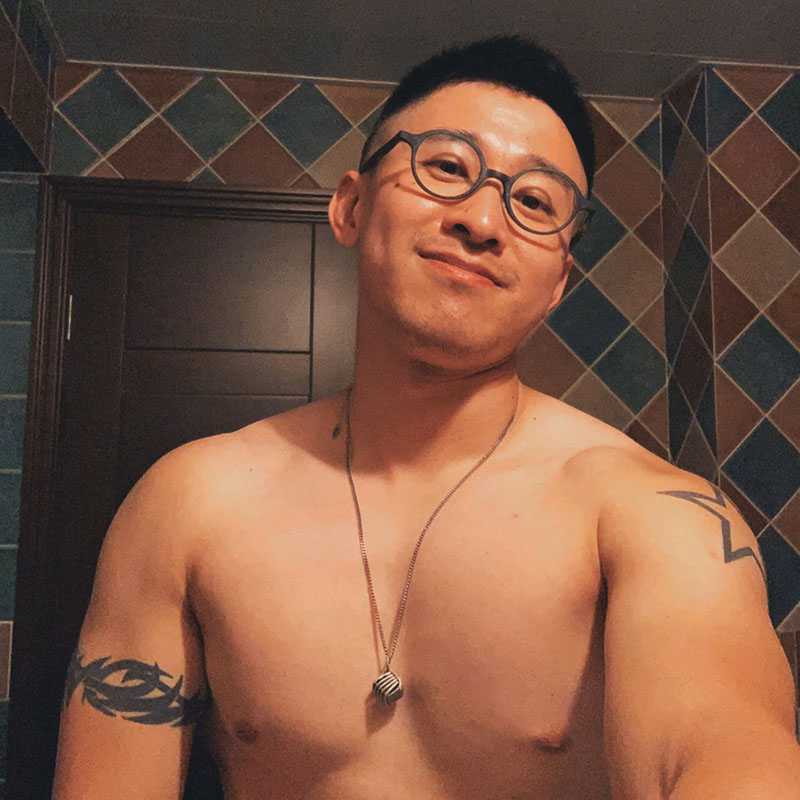 【狗推新人设】微信朋友圈包装素材-套图高富帅男孩生活工作吃喝玩乐301照片38视频-长期更新