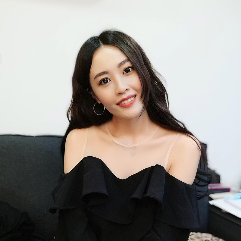 【狗推新人设】套图白富美女孩生活工作吃喝玩乐1337照片0视频-真实美女生活照朋友圈包装素
