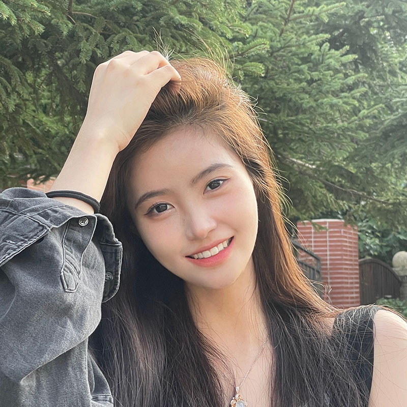 【狗推新人设】套图白富美女孩生活工作吃喝玩乐365照片14视频-真实美女生活照朋友圈包装素