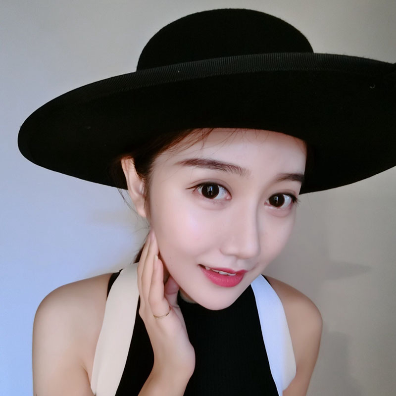 【狗推新人设】套图白富美女孩生活工作吃喝玩乐300照片53视频-真实美女生活照朋友圈包装素
