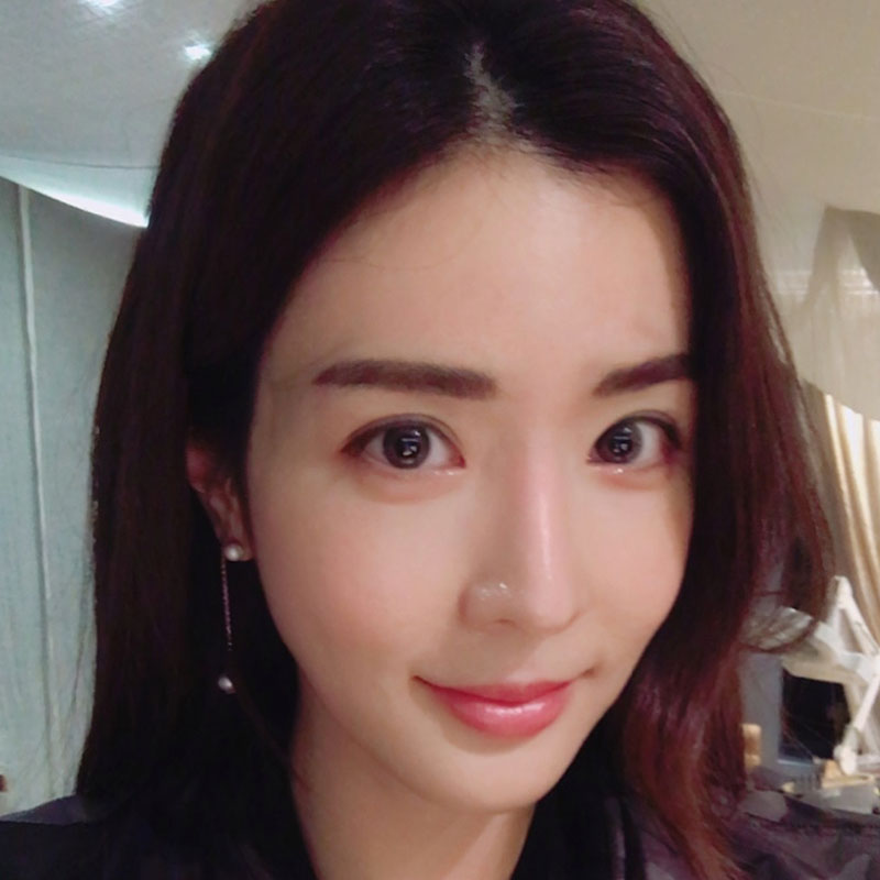 【狗推新人设】套图白富美女孩生活工作吃喝玩乐3639照片219视频-真实美女生活照朋友圈包装素
