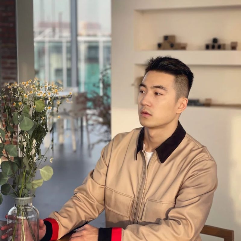 NN143（313张图+10个视频）健身帅哥的生活照套图_自拍照较多_经常健身和旅游带自拍