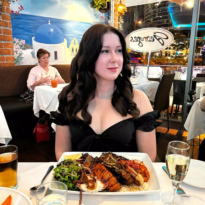 CC200（176张图+17个视频）欧美美女套图素材_身材好，爱旅游和度假，户外照较多，视频没有自