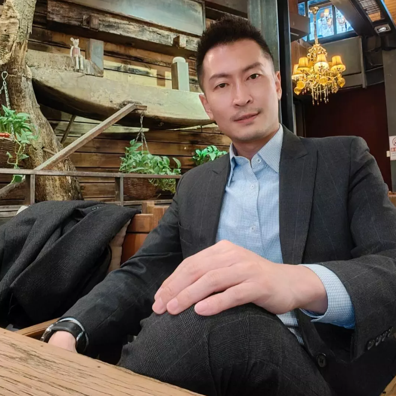 NN172（204张图+67个视频）中年大叔套图素材_龙凤宝宝，从事保险，热爱摄影，健身，探店，视